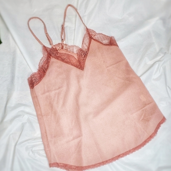BLUSH Dusty Rose Lace v Chic Cami - Picture 6 of 8